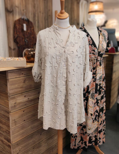 chemise marque Marie la Lune blanc cassé