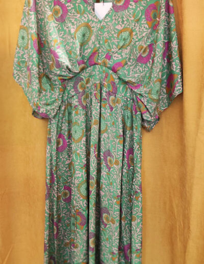 robe longue été verte et motifs