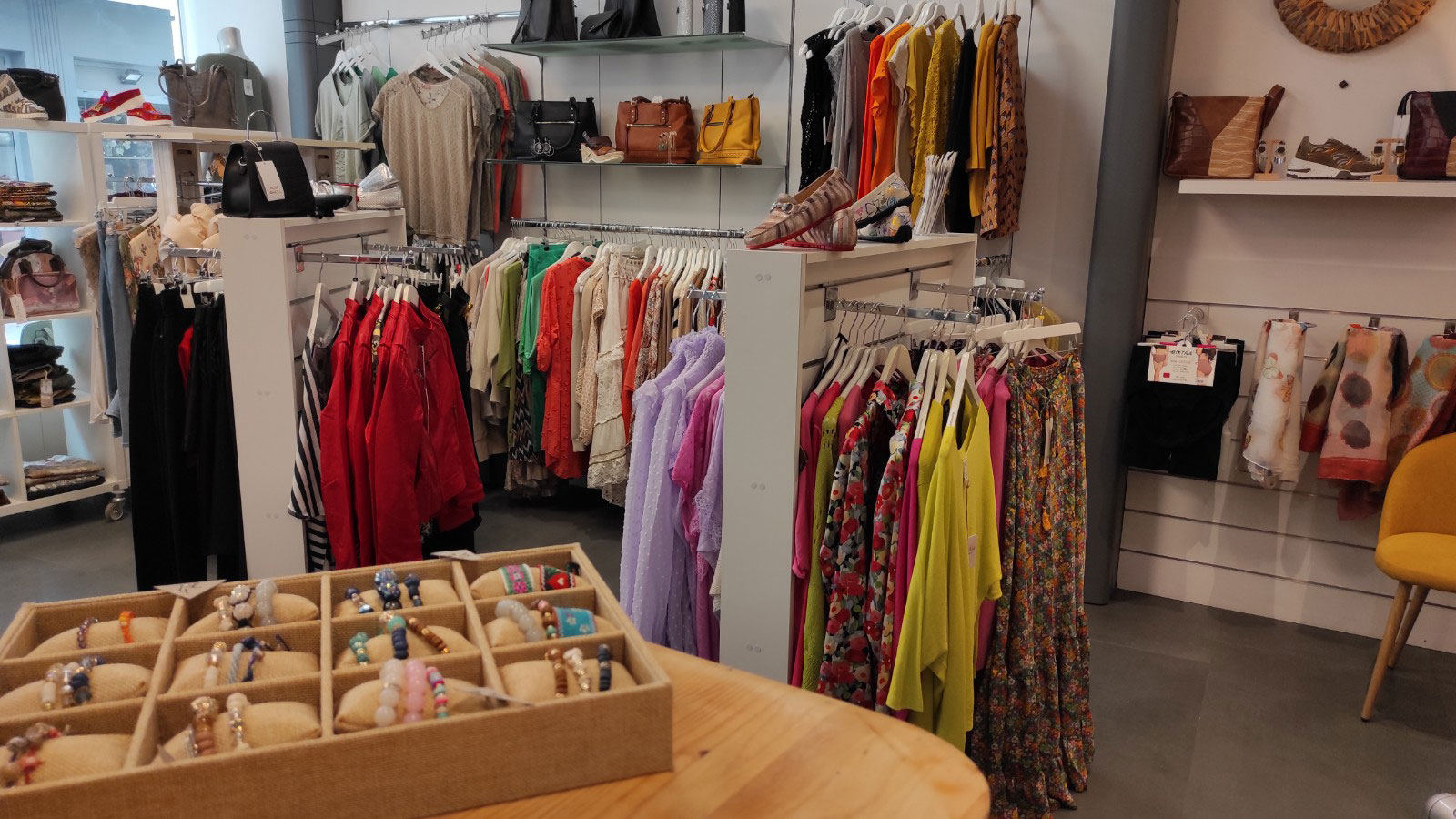 vue générale de la boutique Marie la Lune